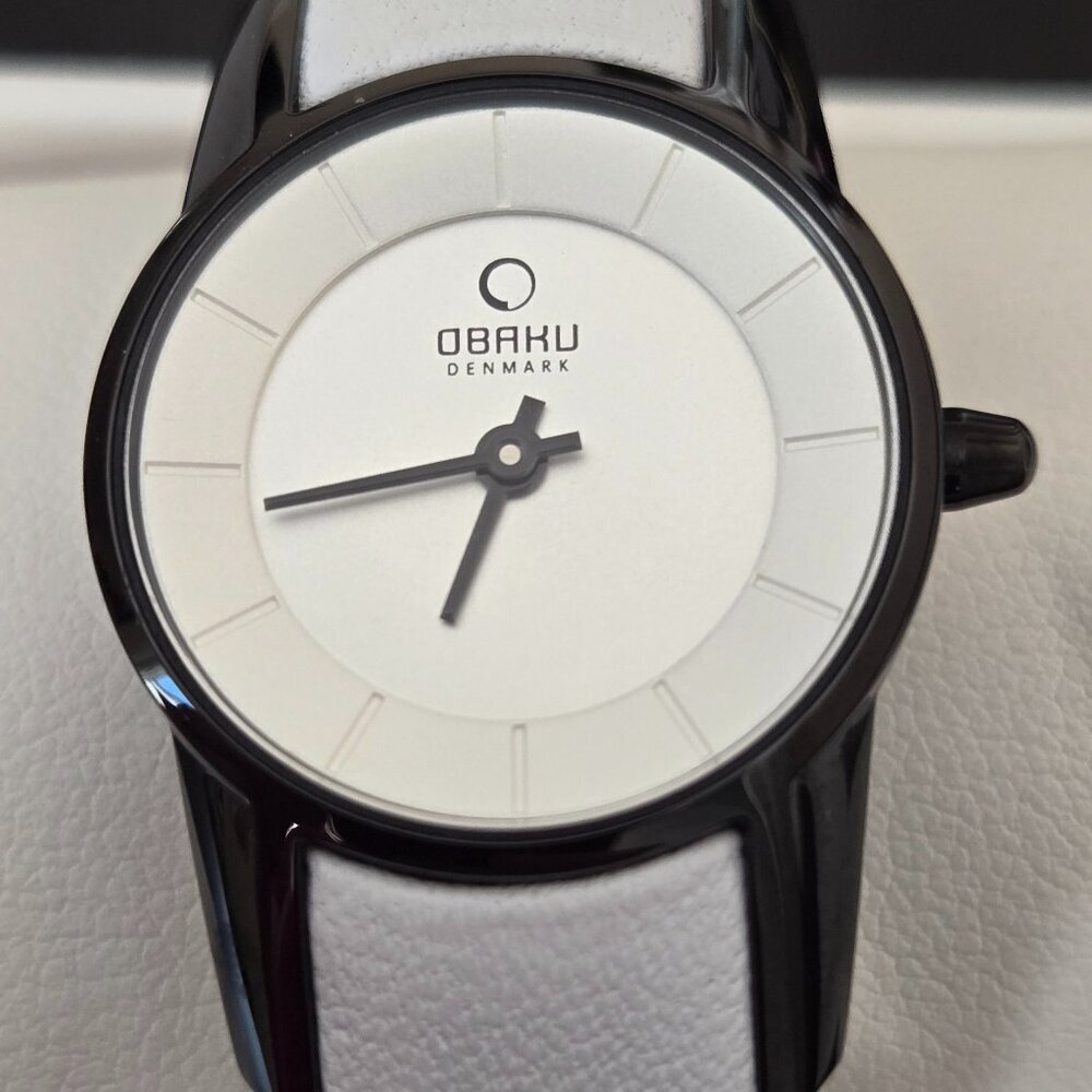 Obaku Denmark Women's Watch White Leather Minimalist Quartz Analog black/white